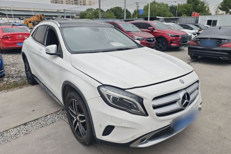 Used Mercedes-Benz GLA 2015 GLA 220 4MATIC Fashion Model