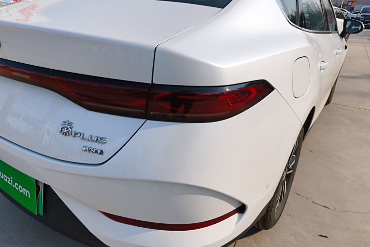 Used BYD Qin PLUS 2025 DM-i Smart Drive 120KM Superior Model