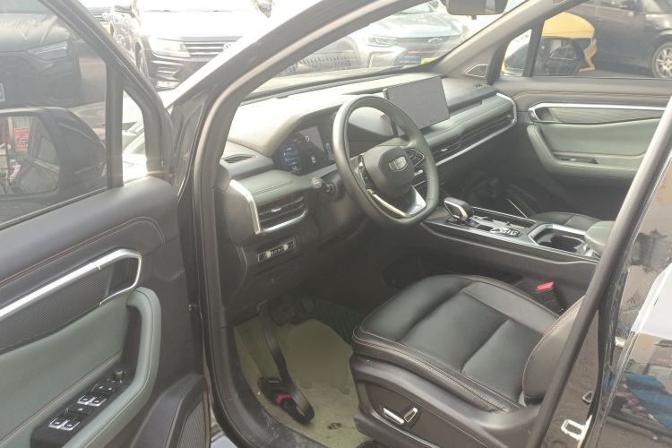 Used Geely Auto Haoyue L 2023 2.0T DCT Prestige Edition