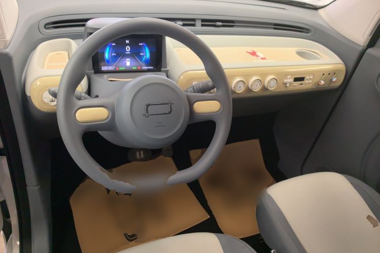 Used Bestune Pony 2025 222km Range Agile Horse Center Console