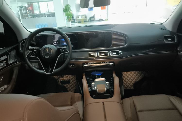 Used Mercedes-Benz GLE 2024 GLE 350 4MATIC Stylish Model
