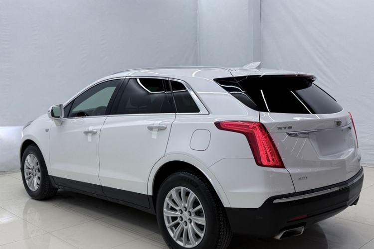 Used Cadillac XT5 2018 28E Four-Wheel Drive Tech Version
