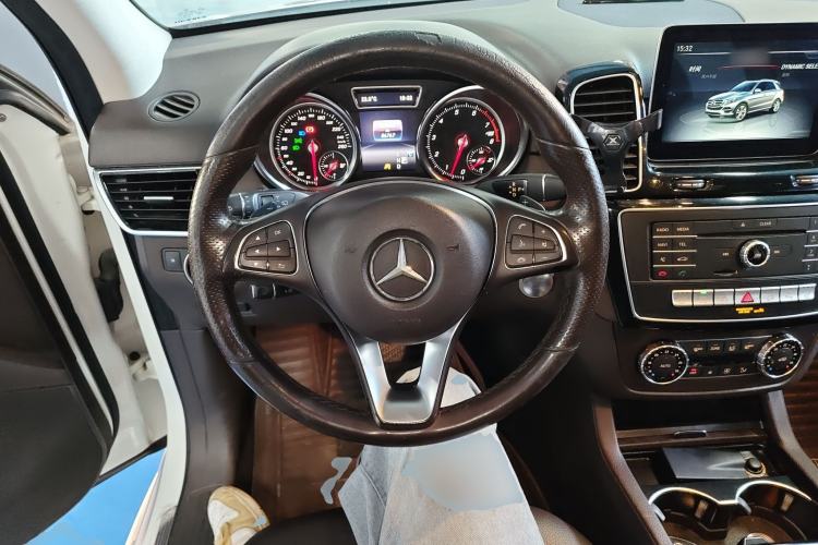Used Mercedes-Benz GLE 2016 GLE 320 4MATIC Dynamic Edition Steering Wheel