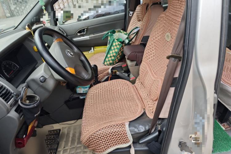 Used Dongfeng Shuaike 2011 1.6L Manual Luxury 7-Seater