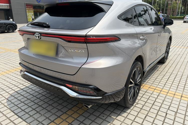 Used Toyota Venza 2023 2.0L CVT Two-Wheel Drive Prestige Version
