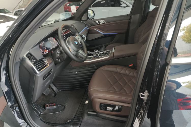 Used BMW X5 2022 Restyled xDrive 40Li M Sport Package
