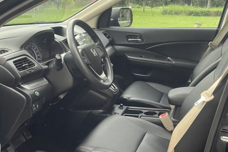 Used Honda CR-V 2016 2.0L two-wheel drive Urban Edition