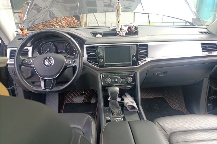 Used Volkswagen Teramont 2017 380TSI Four-Wheel Drive Luxury Edition Center Console