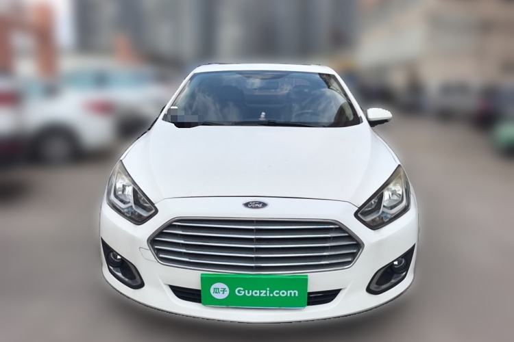 Used Ford Escort 2017 Happiness Edition 1.5L Automatic Fashion Version
