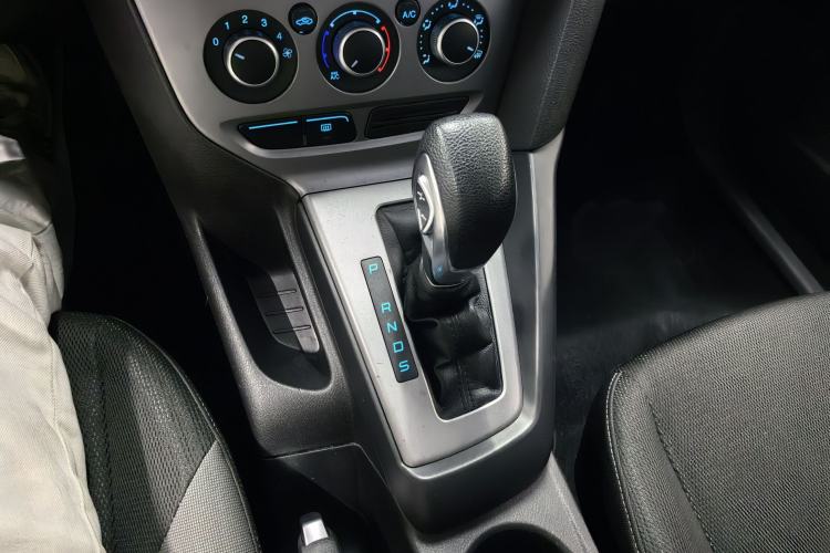 Used Ford Focus 2012 Hatchback 1.6L Automatic Comfort Model
