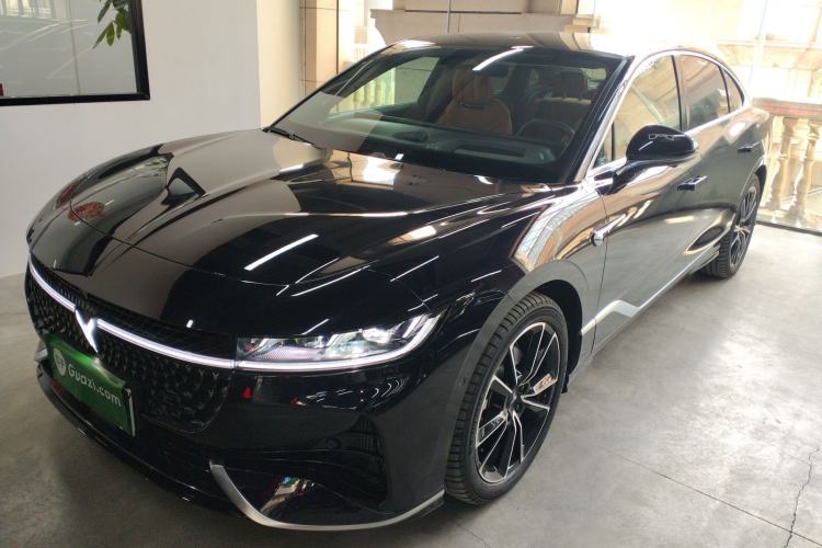 Used VOYAH PASSION 2024 PHEV Four-Wheel Drive Ultra-Long Range Flagship Model