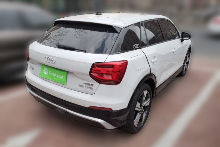 Used Audi Q2L 2020 35 TFSI Fashion Dynamic Model
