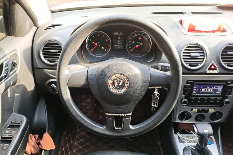 Used Volkswagen Lavida 2011 1.4 TSI DSG Prestige Edition Steering Wheel