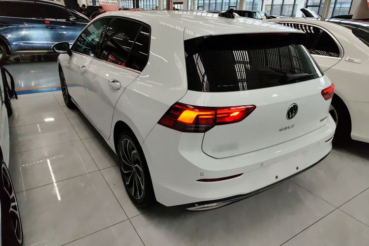 Used Volkswagen Golf 2023 Facelift 280TSI DSG Pro
