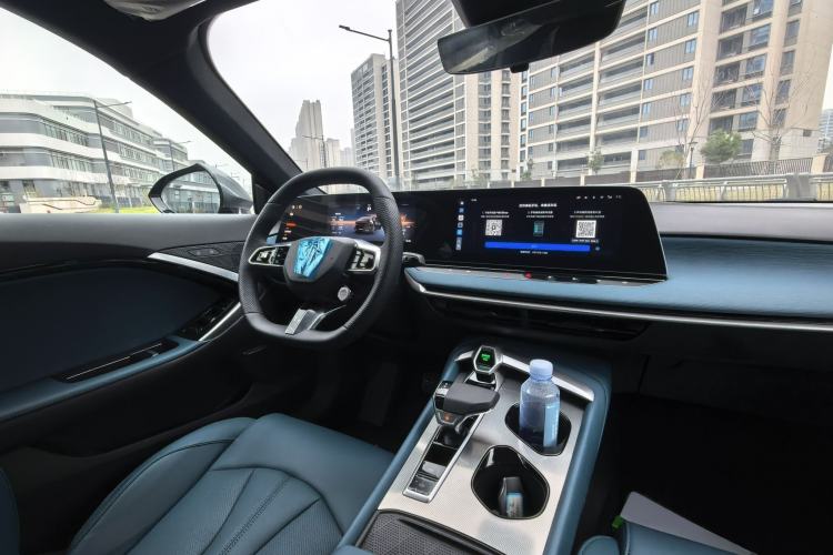 Used MG 7 2025 2.0T 405 AT Luxury Edition