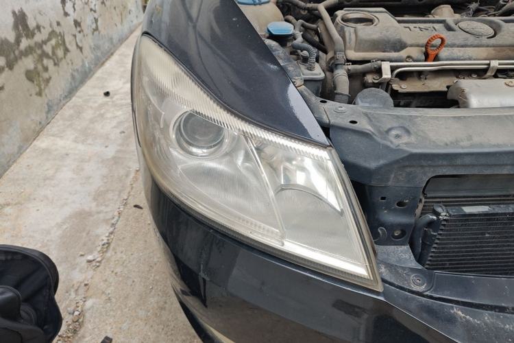 Used Skoda Octavia 2012 1.4TSI DSG Elegance Edition Right Front Headlight