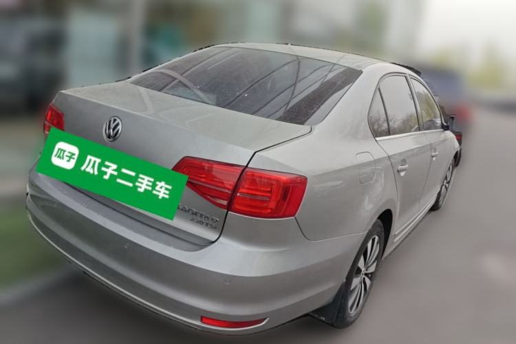 Used Volkswagen Sagitar 2017 230TSI Automatic Comfort Version Rear Right 45 Deg