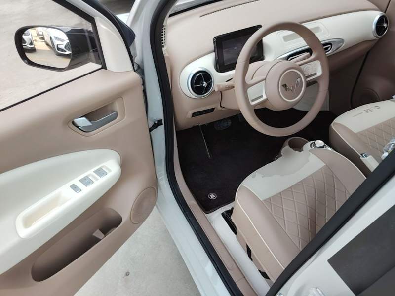 Used Wuling Hongguang MINIEV 2025 Four-Door Version Advanced Edition — 15