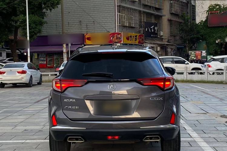 Used Acura CDX 2019 1.5T Two-Wheel Drive Deluxe Edition