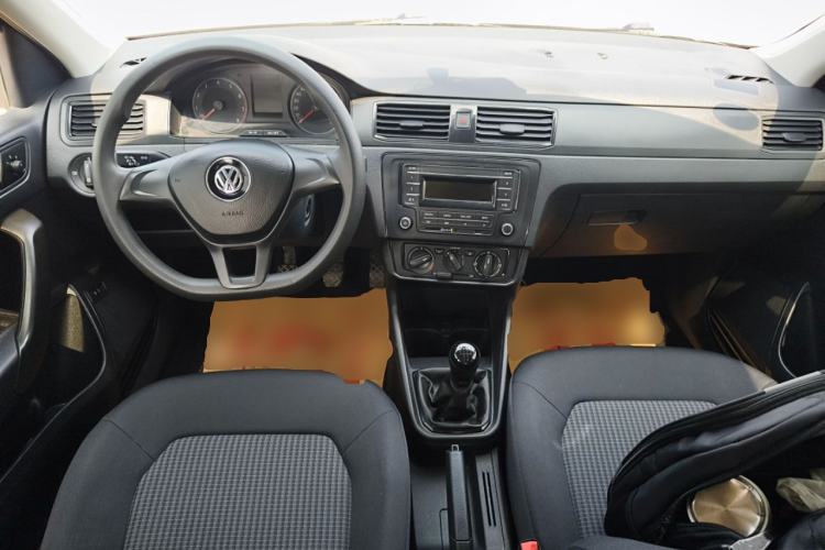 Used Volkswagen Santana 2016 1.4L Manual Fashion Edition Center Console