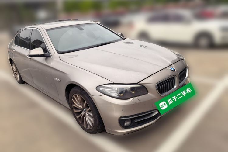 Used BMW 5 Series 2014 525Li Luxury Design Package Front Right 45 Deg