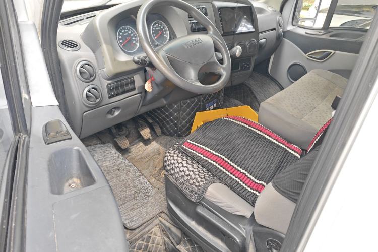 Used Iveco Power Daily 2012 2.5T-A32 Base Version
