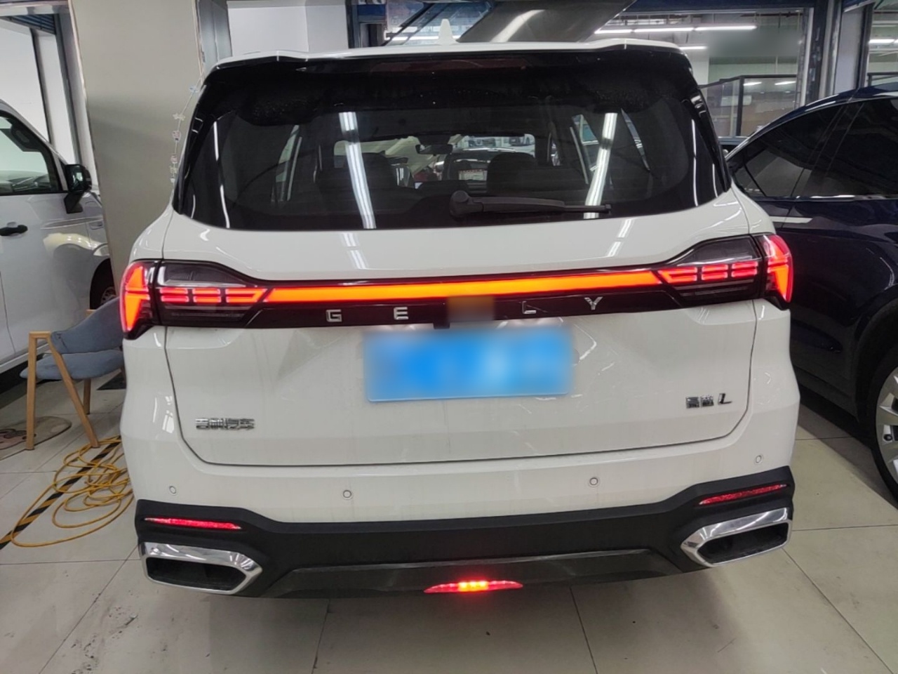Geely Auto Haoyue L 2024 2.0T DCT Luxury Version — снимка 5