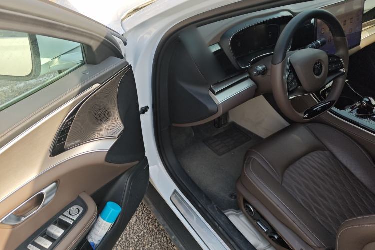 Used BYD Han 2022 EV Genesis Edition 715KM Front-Wheel-Drive Prestige Model
