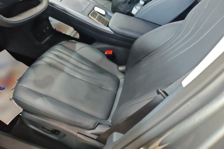 Używany Geely Galaxy E5 2026 Model 610km Exploration+ Edition