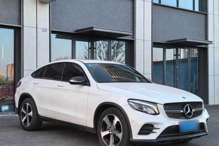 Used Mercedes-Benz GLC Coupe 2018 GLC 200 4MATIC Coupe SUV
