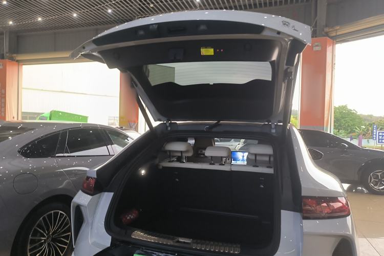 Used BYD Song L EV 2024 662 km Excellence Version
