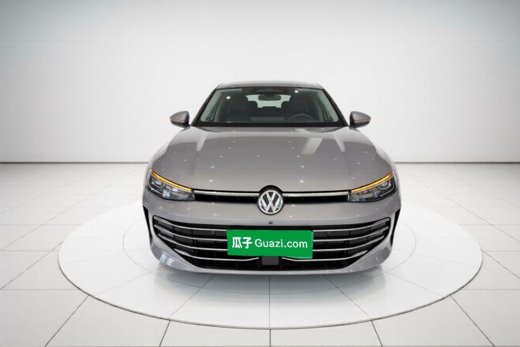 Used Volkswagen Passat 2025 Pro 380TSI Dragon Supreme Edition Front