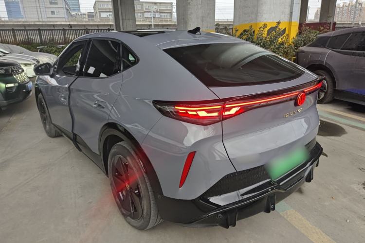 Used Volkswagen ID.UNYX 2024 Pro Long-Range Version