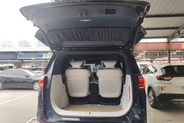 Used Buick GL8 2020 Avenir Avia Four-Seat Luxury Edition