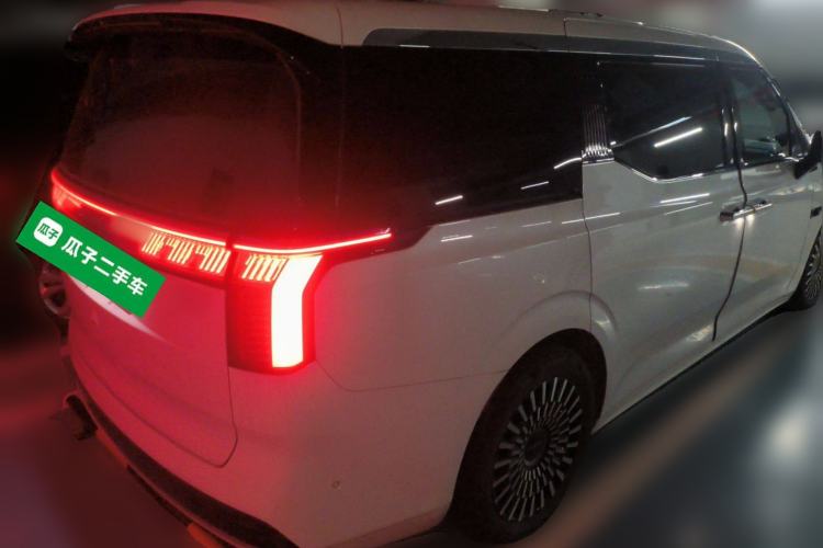 Used Zeekr 009 2022 ME Edition
