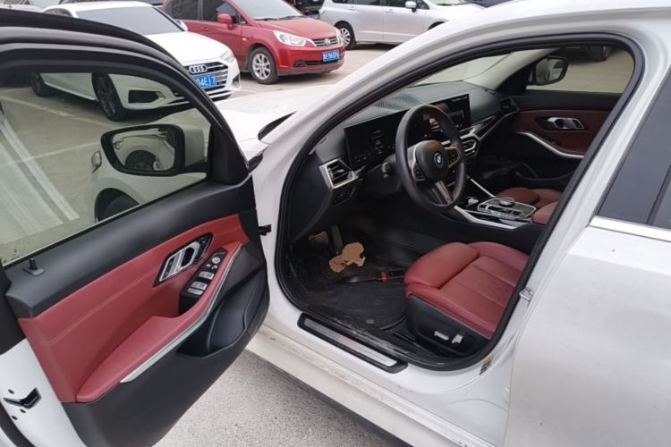 Used BMW i3 2022 eDrive 35 L Driver Seat