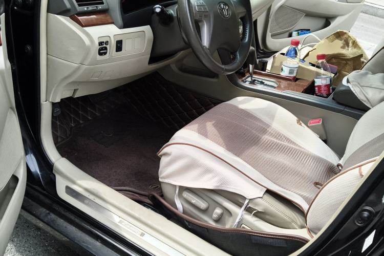 Used Toyota Camry 2013 200G Classic Luxury Edition Driver Seat