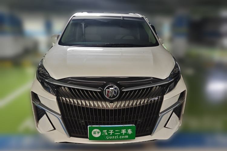 Used Buick GL8 2022 ES Landtrek 653T Comfort Edition Front