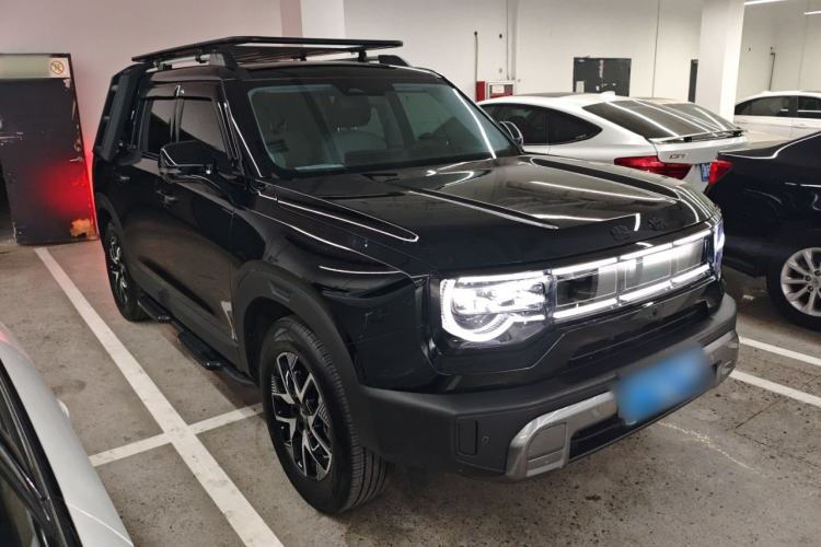 Used BAIC Off-Road BJ30 2024 1.5T Light Wilderness Pro Edition Front Right 45 Deg