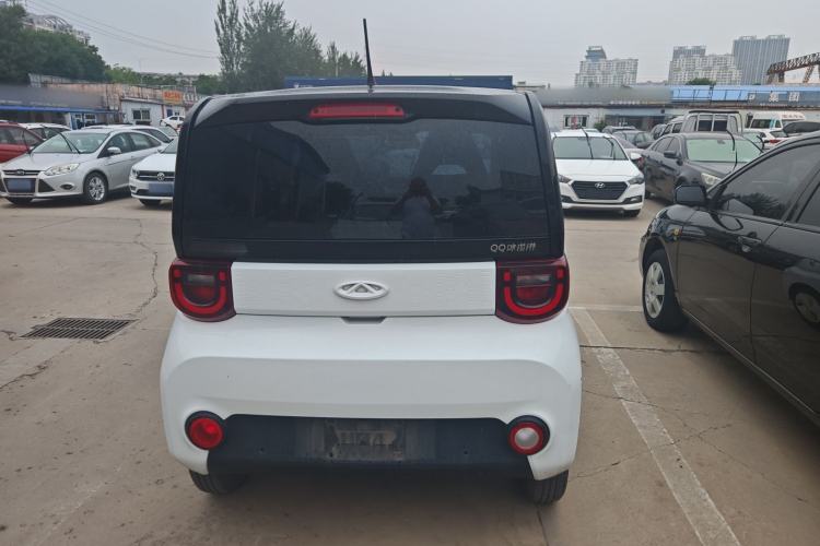 Used Chery New Energy QQ Ice Cream 2022 170km Sundae Phosphate Lithium-Ion