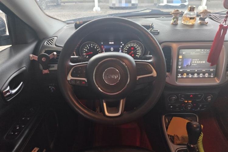 Used Jeep Compass 2017 200T Automatic Family Edition