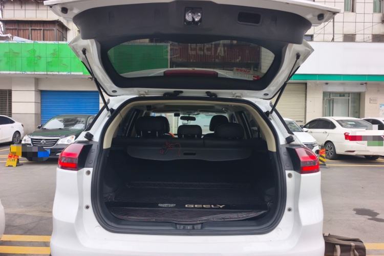 Used Geely Auto Emgrand X7 Sport 2020 1.8TD DCT Two-Wheel Drive Smart Connect 4G-Enabled Version Trunk