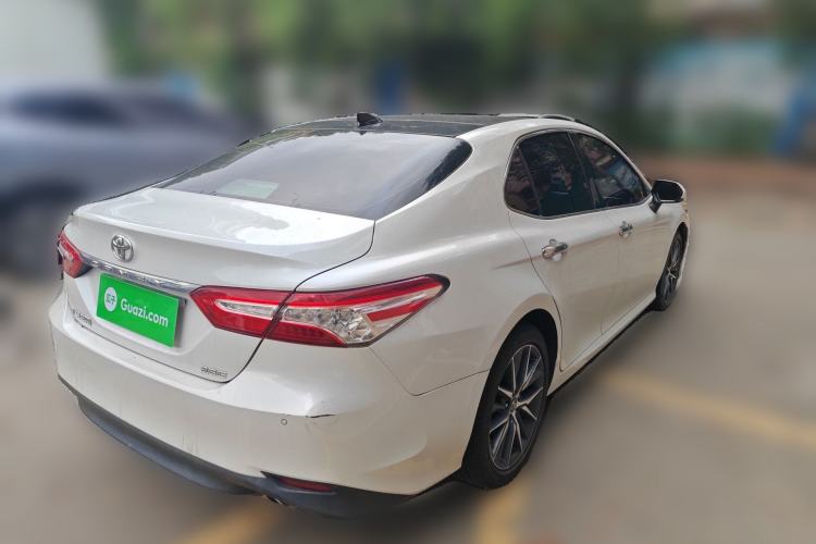 Used Toyota Camry 2021 2.5G Luxury Edition
