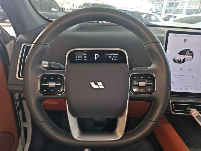 Used Li Auto L7 2023 Air model — 10