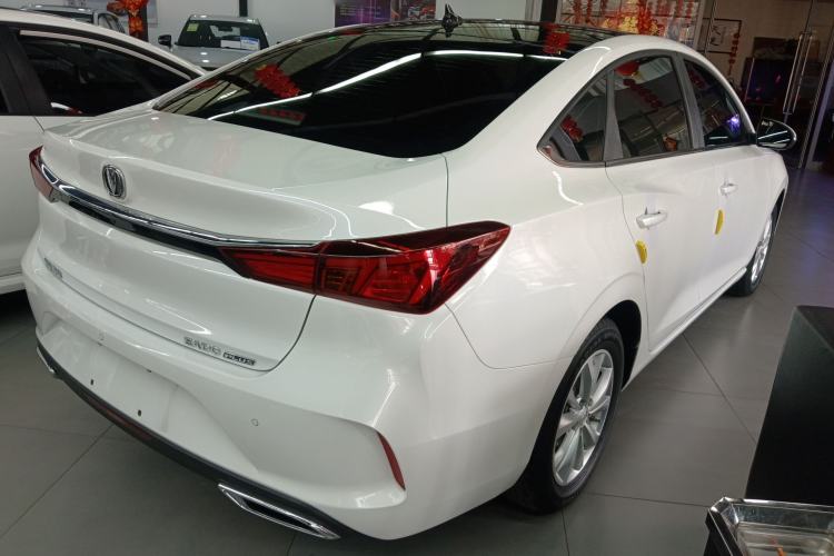 Used CHANGAN Eado 2021 PLUS 1.6L GDI Manual Elite Model
