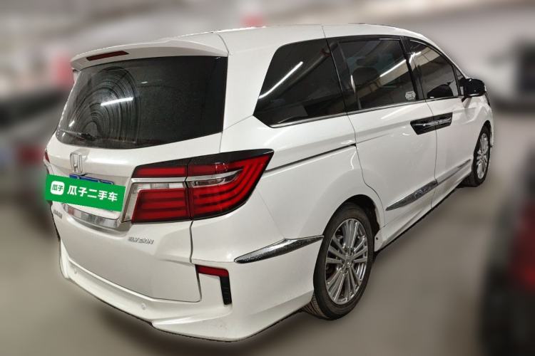 Used Honda Elysion 2016 2.4L Supreme Edition
