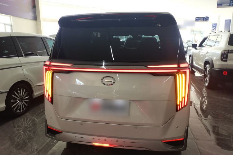 Used GAC Trumpchi M8 2023 Zongshi Series 400T Flagship Edition Rear