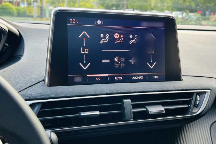 Used Peugeot 5008 2017 380THP 7-Seater Elite Edition
