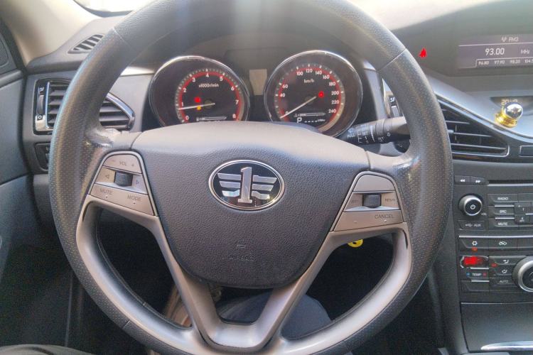 Used Bestune B70 2014 2.0L automatic comfort version