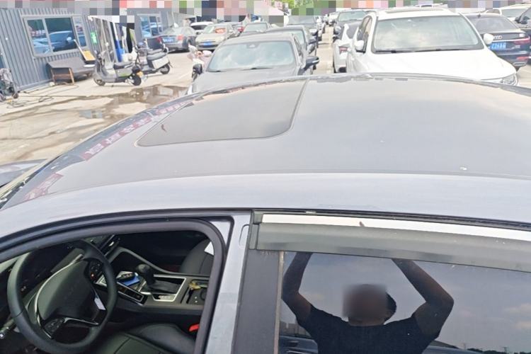 Used Roewe i5 2023 1.5L CVT Luxury Edition